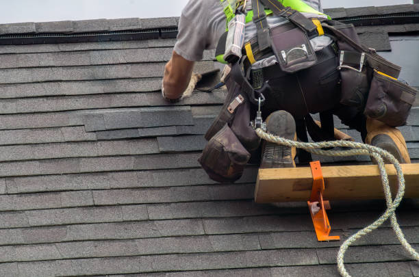 Best Storm Damage Roof Repair  in Howards Grove, WI